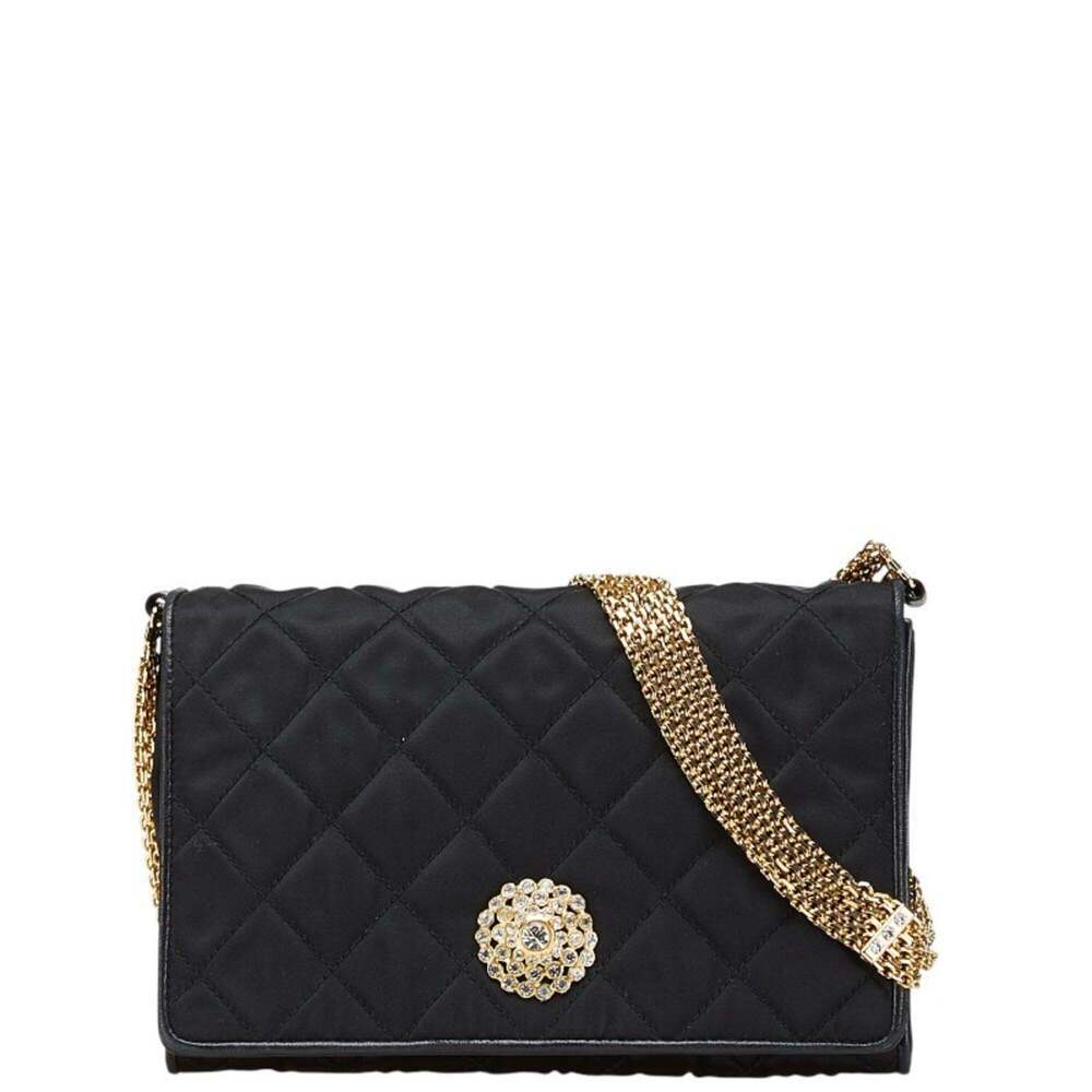 CHANEL Black Leather Shoulder Bag